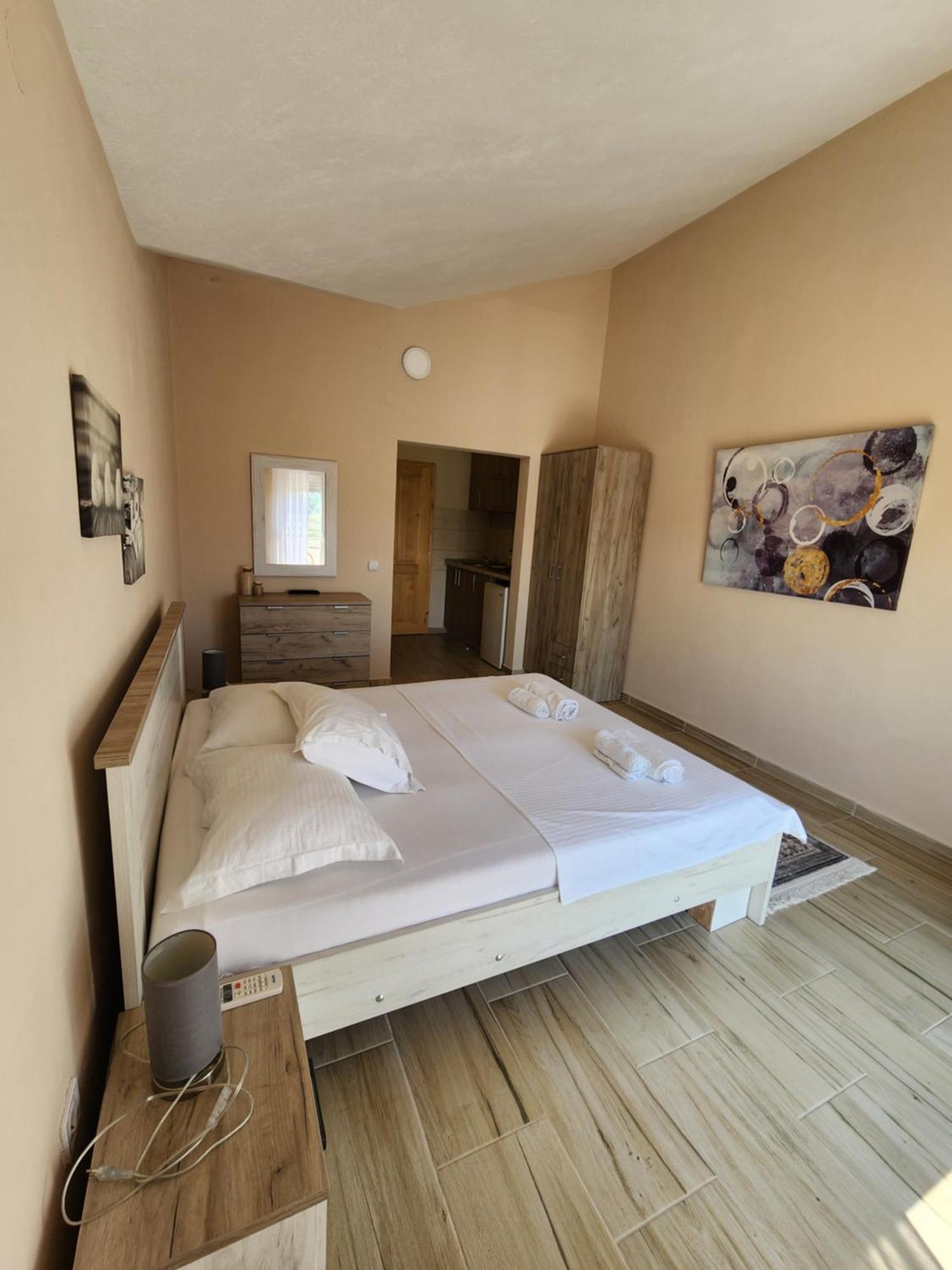Sunrise House Apartments Ülgün Dış mekan fotoğraf