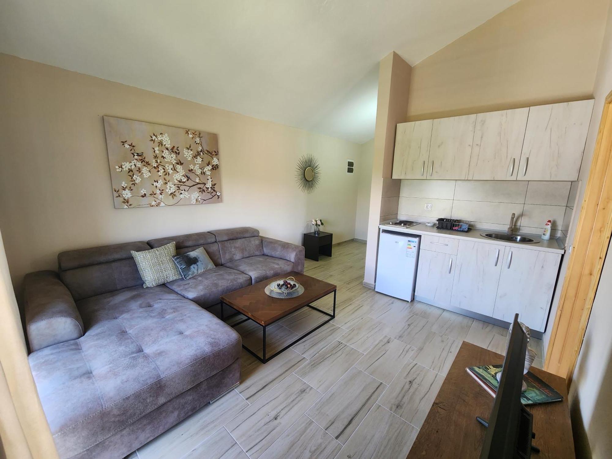 Sunrise House Apartments Ülgün Dış mekan fotoğraf