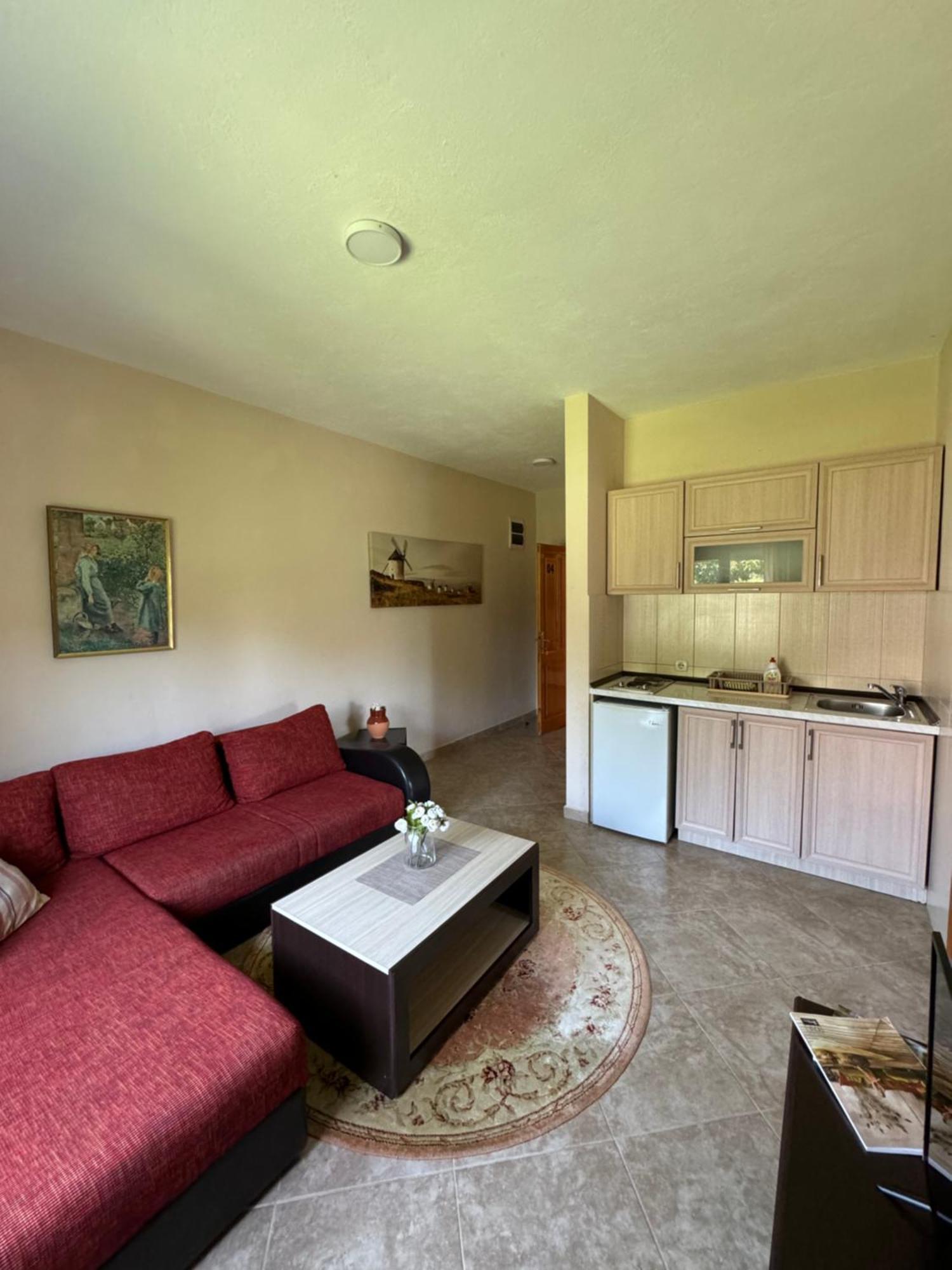 Sunrise House Apartments Ülgün Dış mekan fotoğraf
