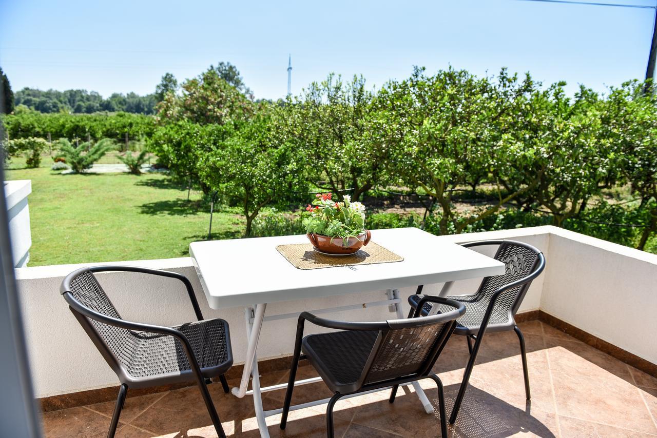 Sunrise House Apartments Ülgün Dış mekan fotoğraf