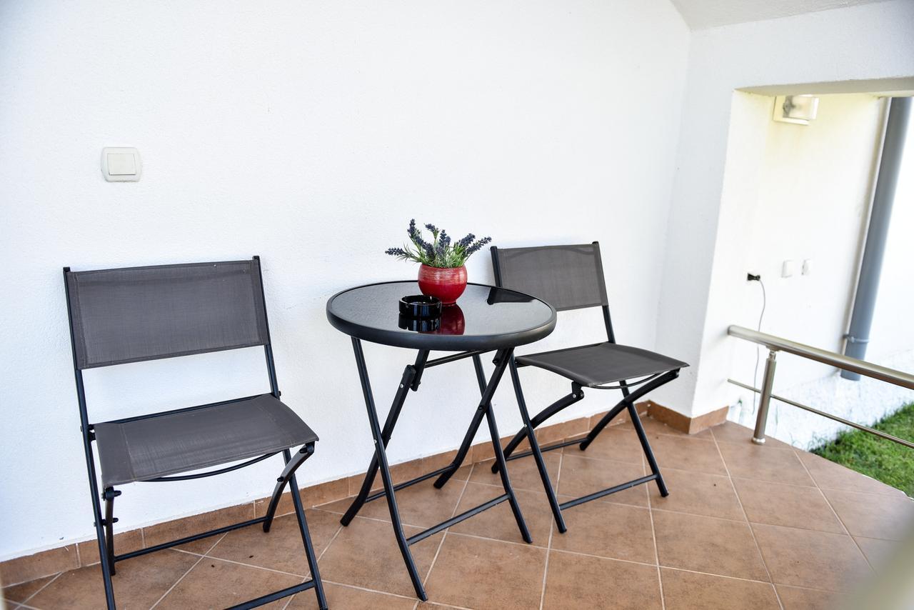 Sunrise House Apartments Ülgün Dış mekan fotoğraf