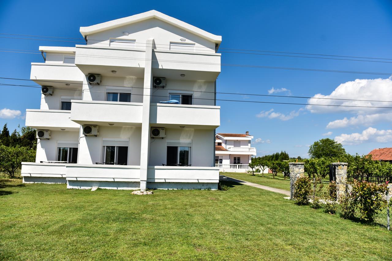 Sunrise House Apartments Ülgün Dış mekan fotoğraf