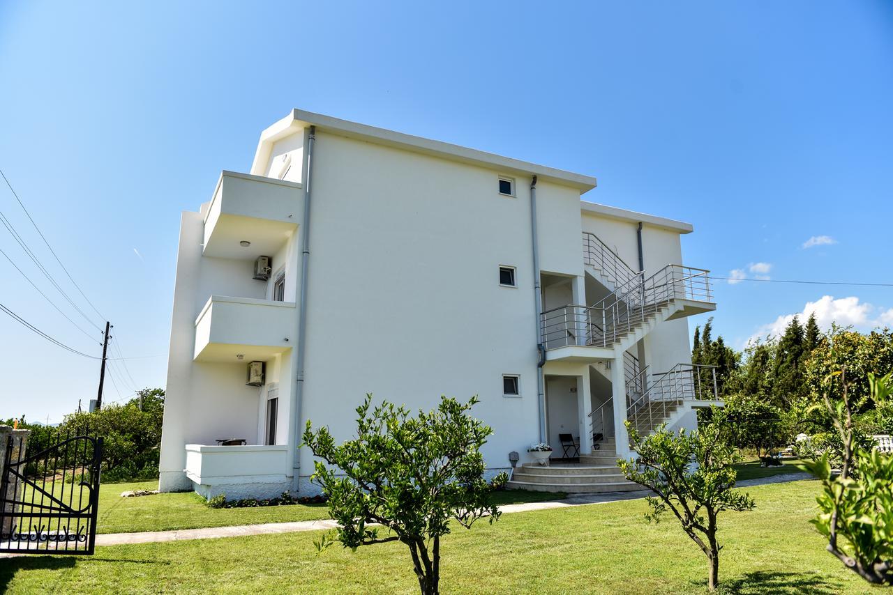Sunrise House Apartments Ülgün Dış mekan fotoğraf