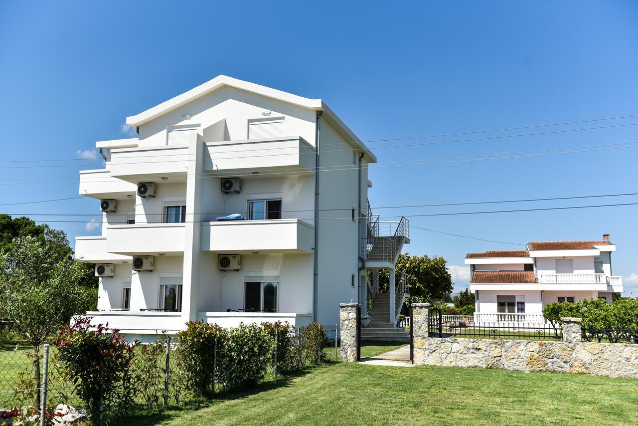 Sunrise House Apartments Ülgün Dış mekan fotoğraf